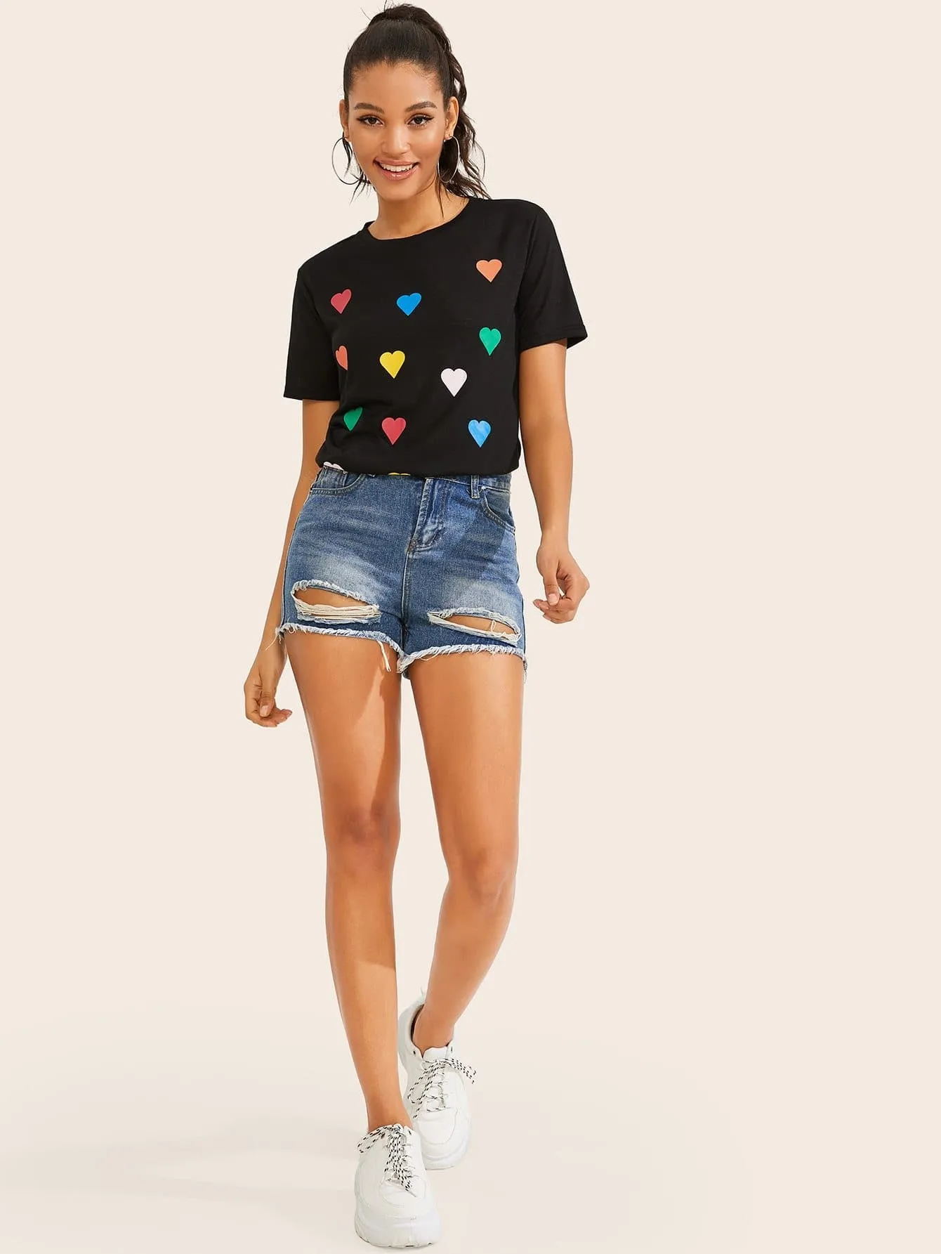 Black Round Neck Heart Print Tee T-Shirt