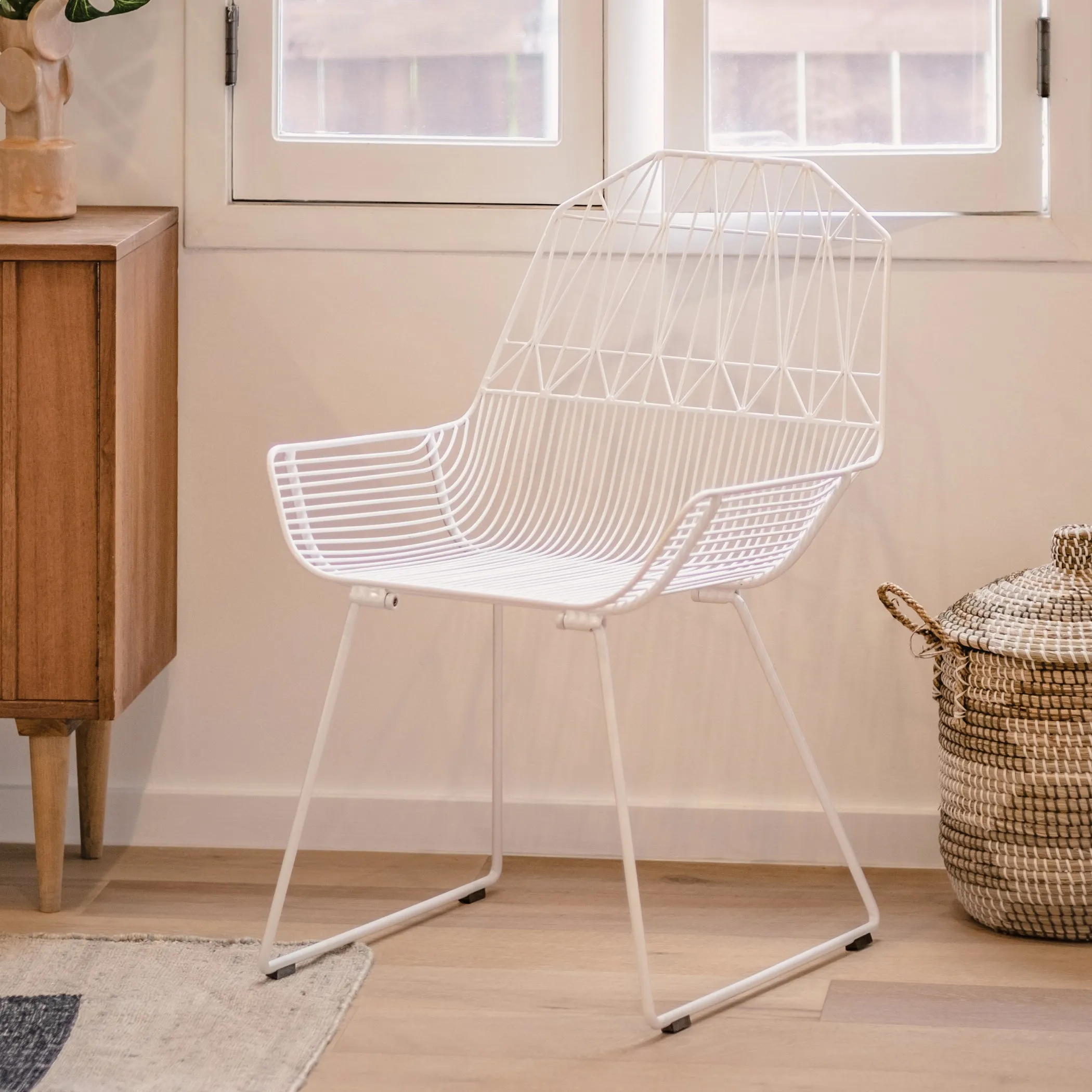 Farmhouse Wire Lounge Chair