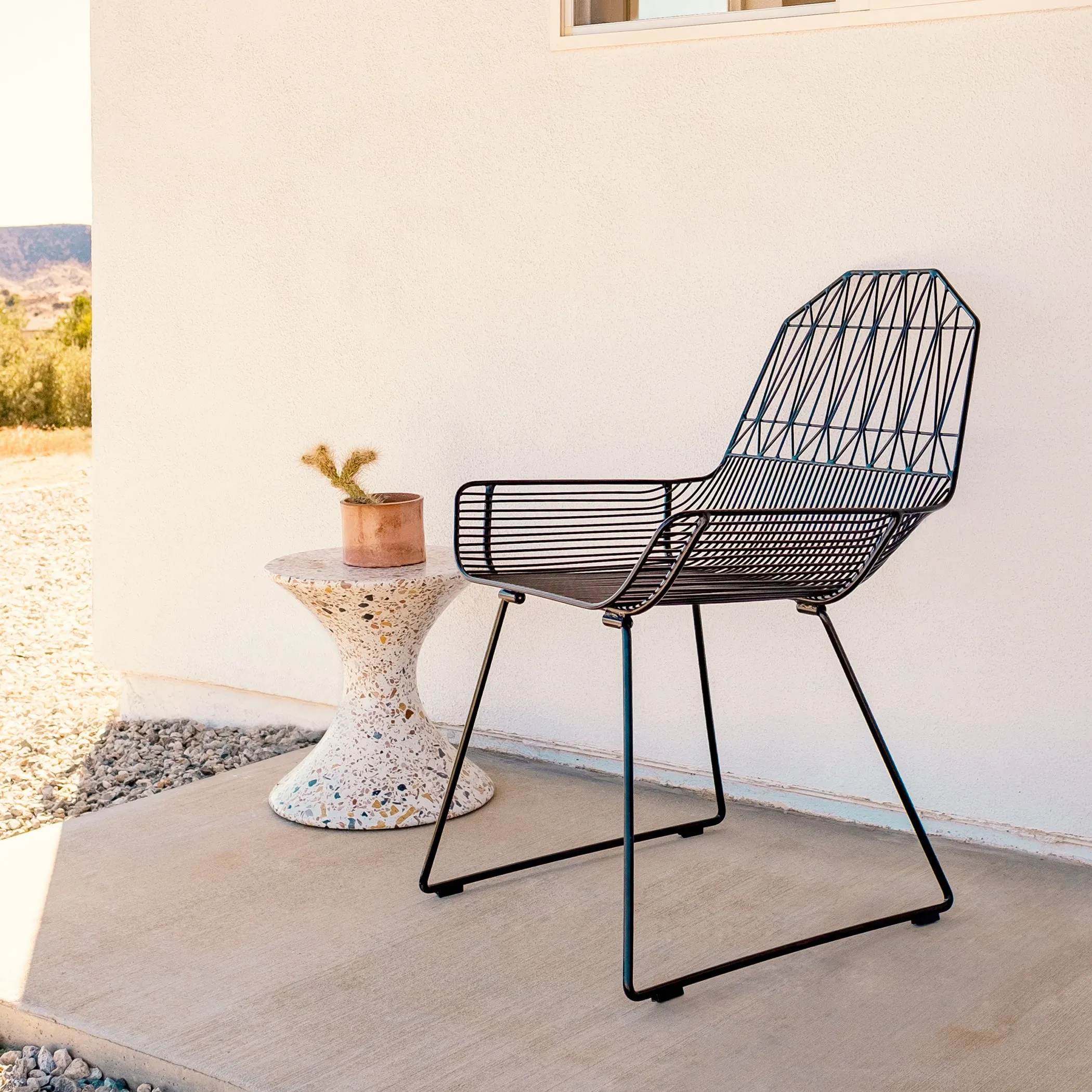 Farmhouse Wire Lounge Chair